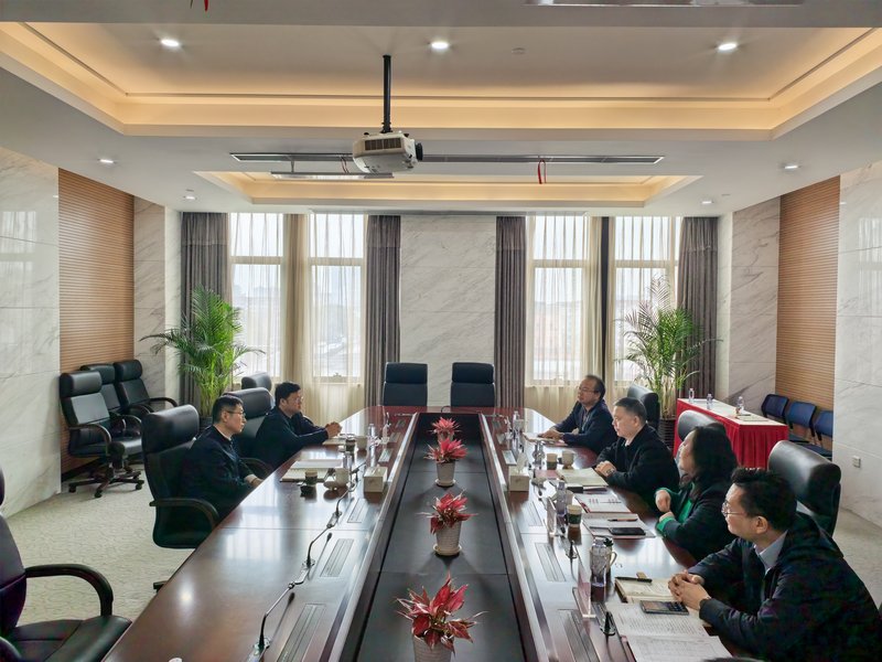 区委常委、宣传部部长吕将调研奉发集团